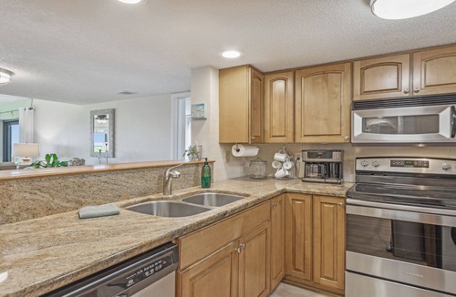 Amelia City Condo | Stunning Villa -2 OCEANFRONT bedrooms each with ensuite baths & private patios!