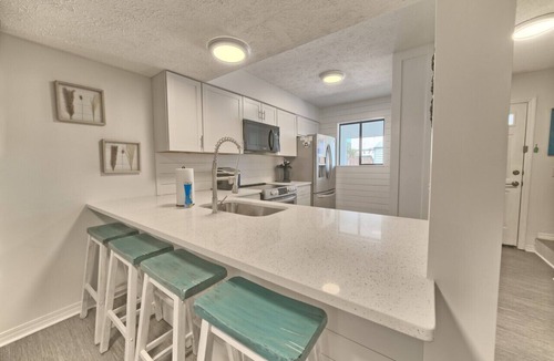 Riviera Beach Villa | Stunningly Remodeled 2-Bedroom Townhouse Across the Street From the Beach!