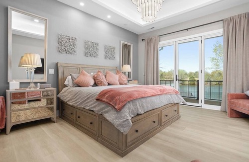 North Shore House | Suite Retreat - Smith Mountain Lake Resort Home