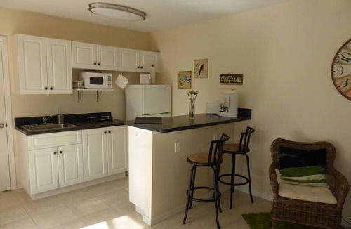 Caloosahatchee Condo | Sun, beach, and great deals—discover big discounts!