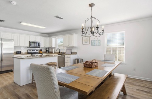 Hollywood Beach House | Sun, Sand & Summer Fun Awaits - Private Pool, 2 blocks from beach!