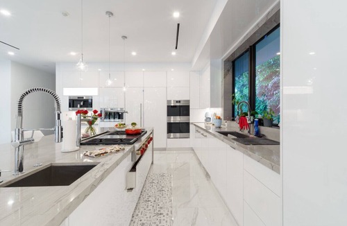 Bayside Historic District Villa | Sunlit Stylish Sanctuary - Ultimate Miami Luxury