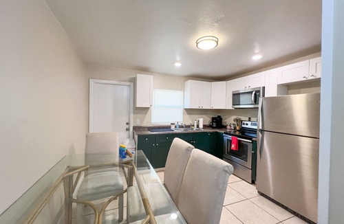 Fort Myers Villa | Sunny Fort Myers Retreat: Pet-Friendly near Downtown District, No Cleaning Fee!