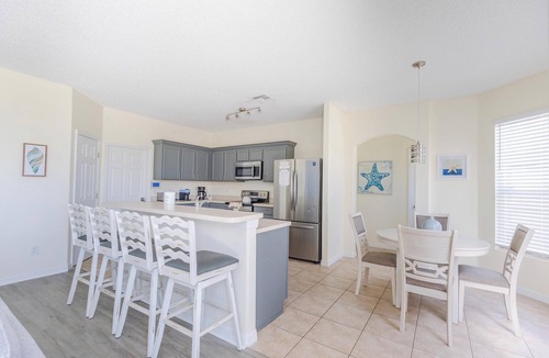 Sunset Ridge Villa | Sunset Paradise Villa | Private South Facing Pool & Spa | Near Disney
