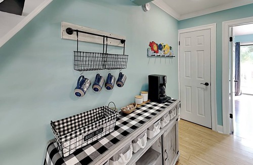 Holiday Beach Condo | Sunswept Condominium #210 | Gulf View + Resort Amenities