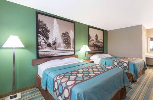 Greencastle Hotel | Super 8 by Wyndham Greencastle