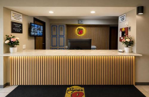 Warrenton Hotel | Super 8 by Wyndham Warrenton
