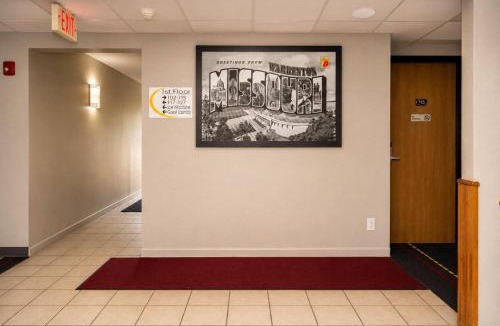 Warrenton Hotel | Super 8 by Wyndham Warrenton