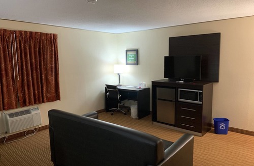 Massena Hotel | SureStay by Best Western Massena