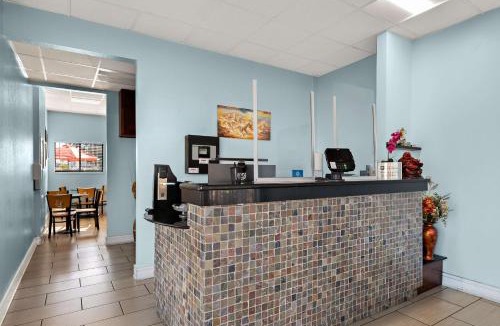 West Kissimmee Hotel | SureStay by Best Western Clermont Theme Park West