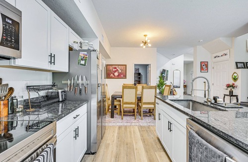 Lutz House | Tampa North Aero Park Townhome: Near Downtown!