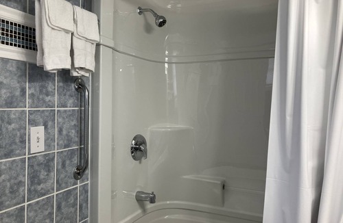 Perth Hotel | Tay Inn