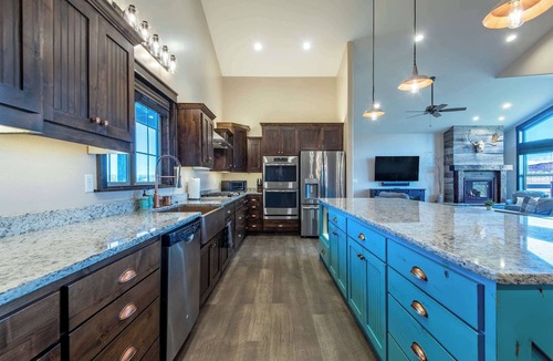 Leigh Creek Estates House | Teton Homestead: Triple B Ranch + Huge Teton Views