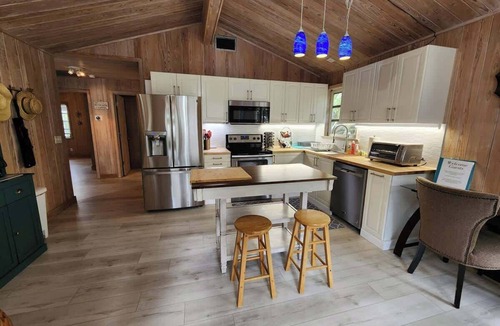 Bayou Oaks House | The Bamboo Grove: Your Sarasota Sanctuary