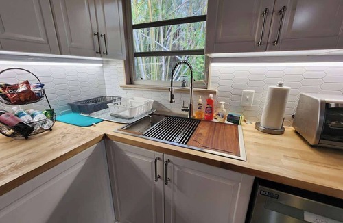 Bayou Oaks House | The Bamboo Grove: Your Sarasota Sanctuary
