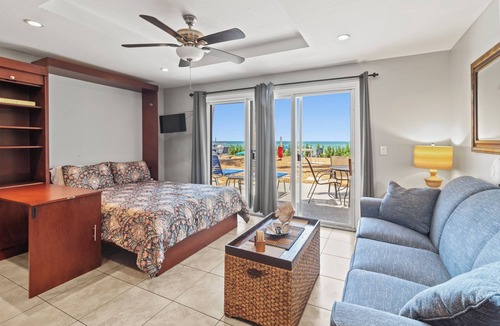 Longboat Key Apartment | THE BEACH CONDO #107 BEACHFRONT FULL VIEW