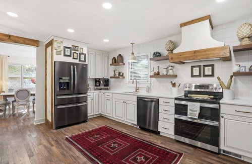Boonsboro House | The Belle Orchard. An authentic French Country Escape & micro-event venue!