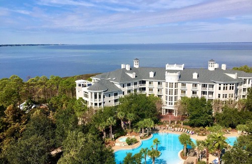 Baytowne Wharf Condo | The Blue Pearl Penthouse- Sandestin