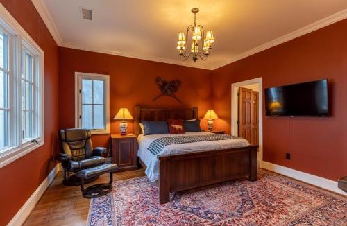 Banner Elk House | The Castle at Valle Crucis