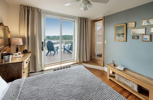Tenants Harbor Hotel | The Craignair Inn & Restaurant