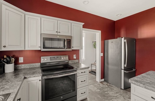 Mount Aetna House | The Cumberland House * 5 bed 5 bath