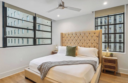 Central Business District Hotel | The Eleanor New Orleans 4BD/4B - All King Bedrooms