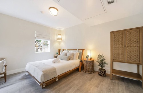 South Pointe Hotel | The Fifth Hotel