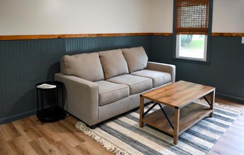Skaneateles Hotel | The Gate