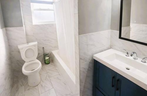 Buffalo Apartment | The Gentle Breeze Suite