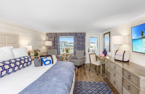Edgartown Hotel | The Harborside Inn
