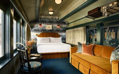 Downtown Chattanooga Hotel | The Hotel Chalet at The Choo Choo