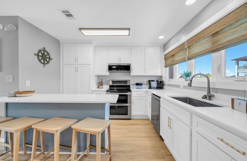 Grayton Beach House | The Hotz Spot to Stay in the Iconic Grayton Beach Florida