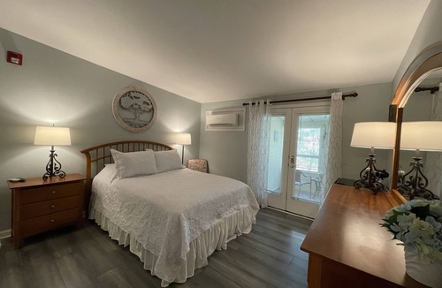 Frankford Bed & Breakfast | The Inn at Dirickson Creek - Room Four