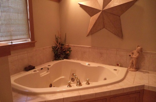 Intercourse Bed & Breakfast | The Inn & Spa at Intercourse Village