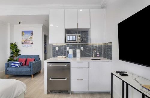 Palm Beach - West Palm Beach Apartment | The Island Terrace Suite at Palm Beach Hotel
