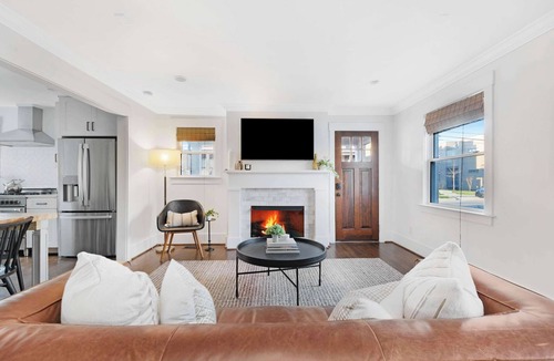 South Nashville House | The Magnolia House - Walk to WeHo + Mins to DT!