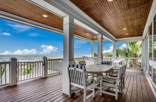 Long Bay Estates House | The Oasis