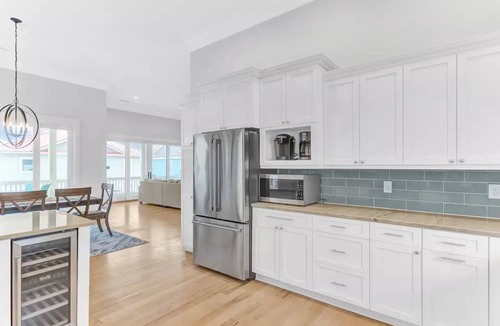 Indian Beach House | The Ocean Pearl - A Waterfront Beach Retreat