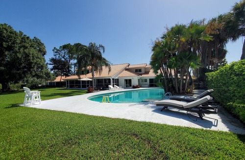 Clermont House | The Presidential At Swiss! Luxury gem!