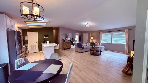 Issaquah House | The Quiet Pine