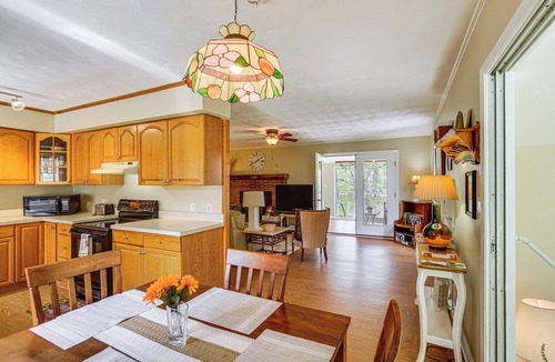 Kabletown House | The River House! Quiet Retreat on Shenandoah River