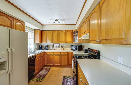 Kabletown House | The River House! Quiet Retreat on Shenandoah River
