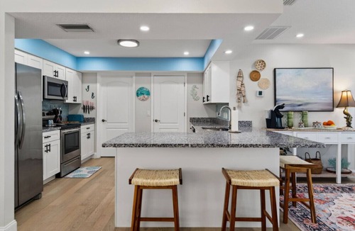 Pinehurst House | The Salty Peacock near Englewood Beach