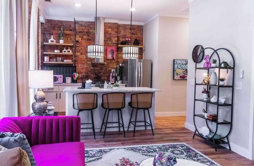 Old West Broad Neighborhood Apartment | The SCAD District Loft | 1BR on MLK Blvd