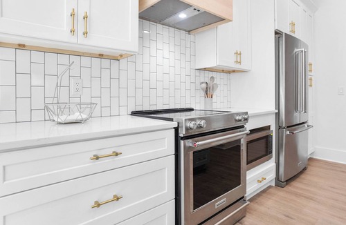 Saint Helena Island House | The Second Star- 1 Block to Sand and Ocean!