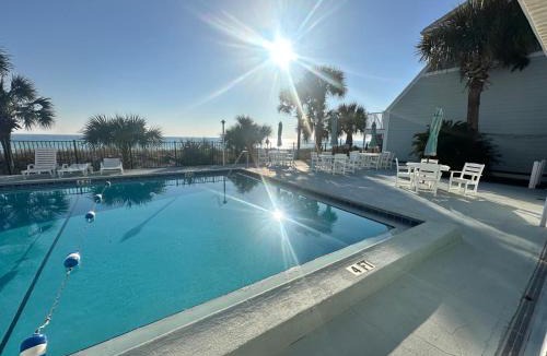 Sunnyside House | The Shores Townhouse 152