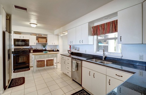 Sunset Reef House | The Sunset House/Beach Front Home w/Private Pool & Hot Tub