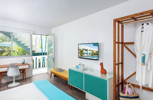 Northeast Miami Hotel | The Vagabond Hotel Miami