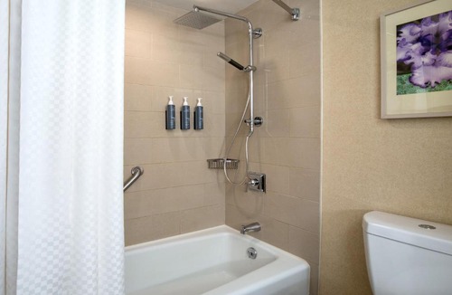 Seaport District Hotel | The Westin Boston Seaport District