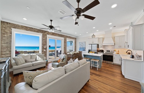 Laguna Beach Estates House | "Tide Life" - Perfect Sized Family Beach House